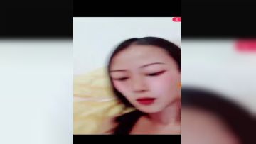 小巧玲珑的居家少女：玩得可真嗨，屄屄大肉棒伺候，菊花灌肠喷奶，几番高潮弄得水帘洞淫水湿哒哒！