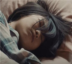 跟踪女演员【中文字幕】 mov