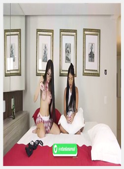 阿娜·奥塔尼的女同性恋