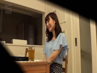 VENU-986 乱伦南沙耶每天被妈妈的大屁股操