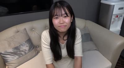 FC2PPV-4576420纯粹无垢黑发美少女美腿E罩杯千波酱体液狂泄淫穴