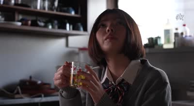 Das! - DASS-684 お母さんの借金で…毎日15时になると110kg巨汉男がやってきて圧迫マンモスピストンで私を种付け拷奸し続けます。 市井结夏